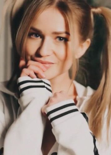 Аватар - Ева Ивантеевка, 20 лет