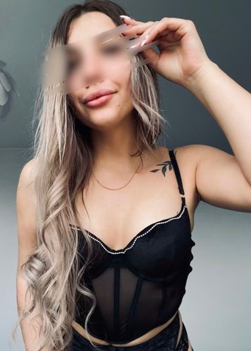 Аватар - Софа, 23 года, Октябрьское поле