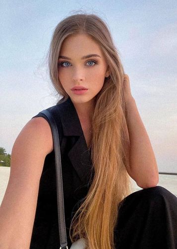 Аватар - Юличка, 19 лет, Алексеевская