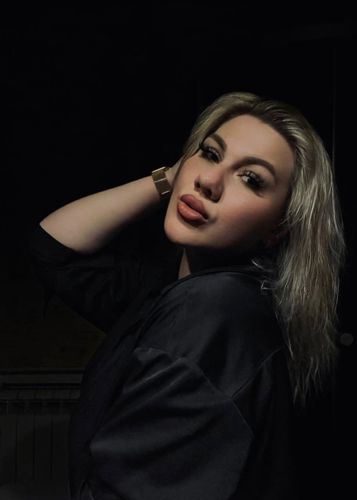 Аватар - Аделина, 22 года, Первомайская