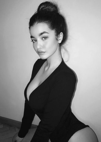 Аватар - СОНЯ, 22 года, Октябрьское поле
